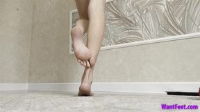 Anna High Arches - Soles - HD MP4