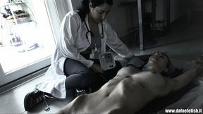 Candy: arresto cardiaco - Candy: cardiac arrest (CPR)