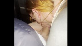 destrozando a peliroja casero coche por dinero