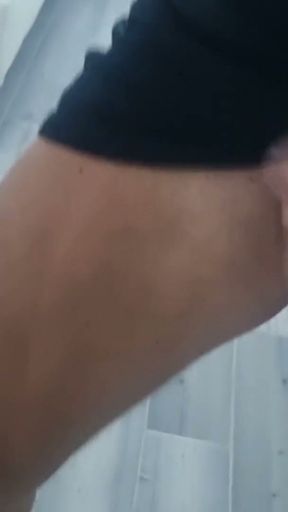 I LOVE TO BE WATCHED   OPEN YOUR MOUTH - BIG COCK CUM   Clip 1