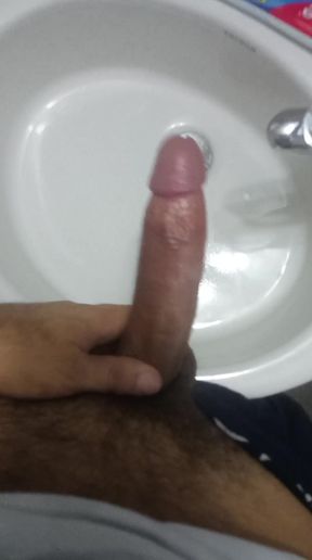 The King Of Wild Porn Is Me I Wanted To Go To The Bathroom To Take Out The Hot Cock So You Can See If It&#039;s Rich Or Not It&#039;s Rich Venous