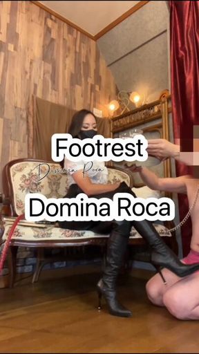 47. Footrest.