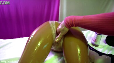 ASMR oiled self-fingering and fisting session with deep penetration sounds