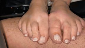 FRENCH POLISHED TOES FOOTJOB - FULL HD