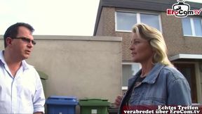 mutti von der straße mit cockring zum geschlechtsverkehr umgarnt