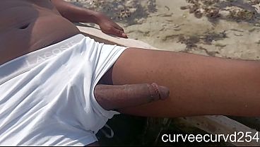 masturbating and flashing my dick on a public beach