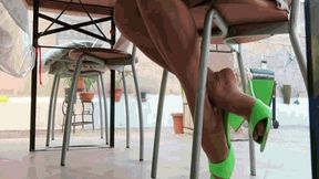 Watching my summer sandals AVI(1280x720)FHD