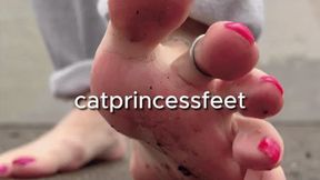 Muddy, wet jump roping dirty feet, sweatpants, canvas boots, Hungarian milf feet