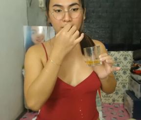 Filipina ladyboy drink pee