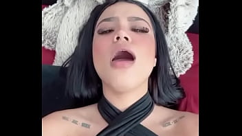 Tati queen con el vibrador