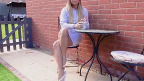 Sneaky Outdoor Pee For Natalia