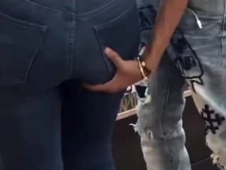 Public dry humping twerking thot grinding