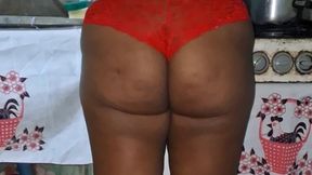 crente safada na cozinha