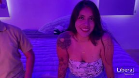 pareja vive su primera experiencia cuckold con un desconocido