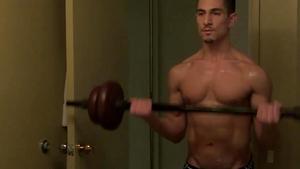 AmericanMuscleHunks: Muscled Taylor really likes good fucking