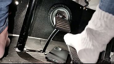 Pumping &amp_ crushing hands