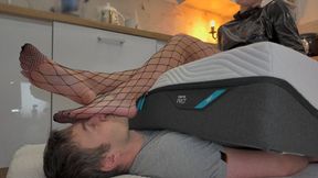 Gothic Ruslana In Fishnets Keep A Man Under Mattress To Feel More Comfort - Full
