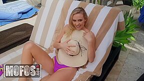 Attractive Addie Andrewss Cock Sucking Trailer