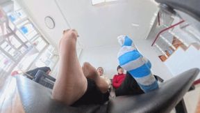 VR360GAOYU SUFEI came back from work and sunburned his smelly feet and socks