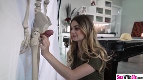 Rub My Corn Stepsis And Suck It Please But She Wanted To Share It With teen 18+