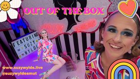 Retro Hippie Dolly Is Outta The Box featuring Suzy Wylde