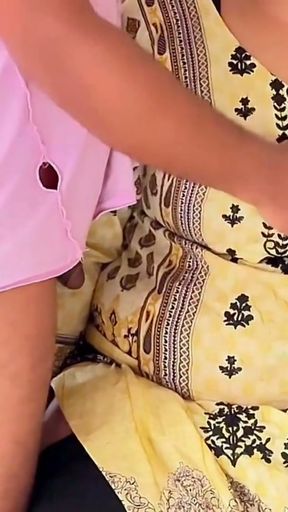 Huge tits &amp; Big PAWG of Teen Egypt Girl provokes curiosity to stranger &amp; fucks her after Instruction   Clip 2