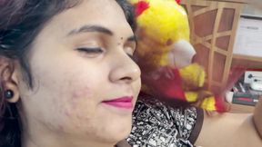 Mallu Couple Feet Romance Husband Massage and Lick on Wife Feet