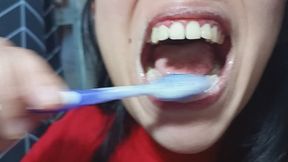Brushing my dirty yellow teeth