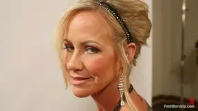 Kinky Blonde Milf Simone Sonay Dominates in Steamy Foot Worship Scene