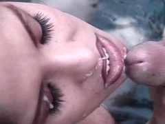 Homemade amateur blonde teen blowjob and cumshot