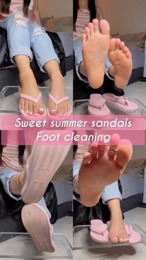 SWEET SUMMER SANDALS