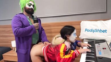 Joker And Harley Quinn Cosplay Parody With Gushing Fetish Fun Sex Music