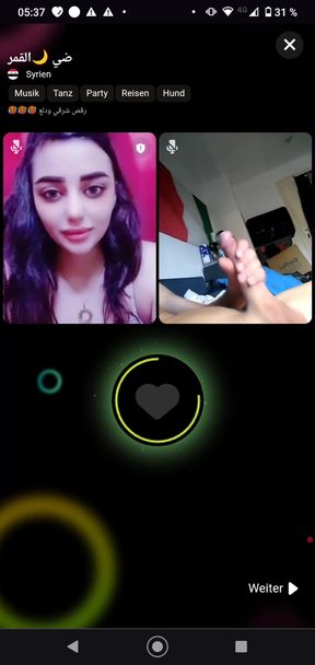 Blonde solostreamer shows off her slender body on cam with a big dick in the bac