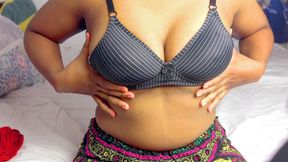Desi Stepsister alone at home she ask me to come to see her