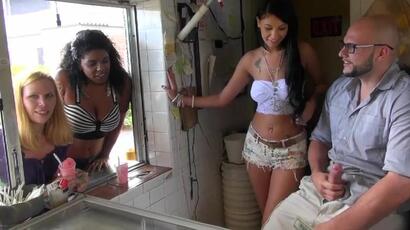 Pagamos em dinheiro!