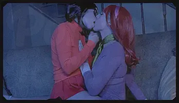 Cursed Necklace Lesbian Encounter with Velma and Daphne