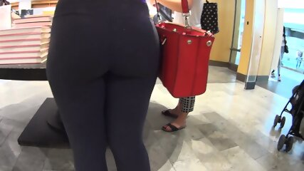 Candid booty Russian fit chick - TO edition