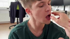 seduced a guy with a big dick into sex, cummed on a sweet twink