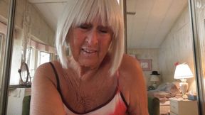 TIME FOR A SMOKE BREAK wmv