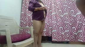 Desi Aunty Showing Pussy Eating and Doggy Position
