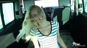 Blonde cutie gets creampie during sex in car