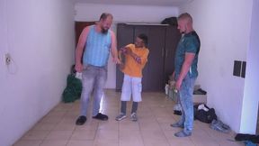 A full 20-minute showcase of the massive size difference between us.