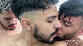 depois de uma gravacao a foda real no banheiro!