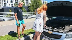 Stranger fixes car and gets a hot head