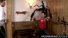 Muscled Trenton anal fucks horny Ludo after workout session