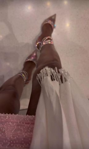 Sexy in Pink 💖 #Shoefetish #Shoeworship #Shoeporn