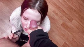 Filled the beauty's face with a large portion of sperm