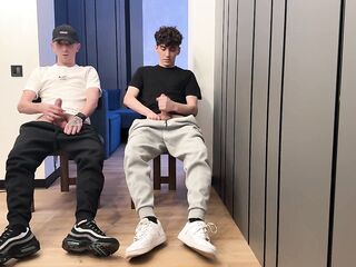 2 guys stroking uncut weenie and cum