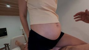 Very beautiful 18 yeras old pregnant girl Exlusive close up fuck video