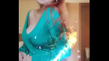 HOT CALL GIRL DANCING